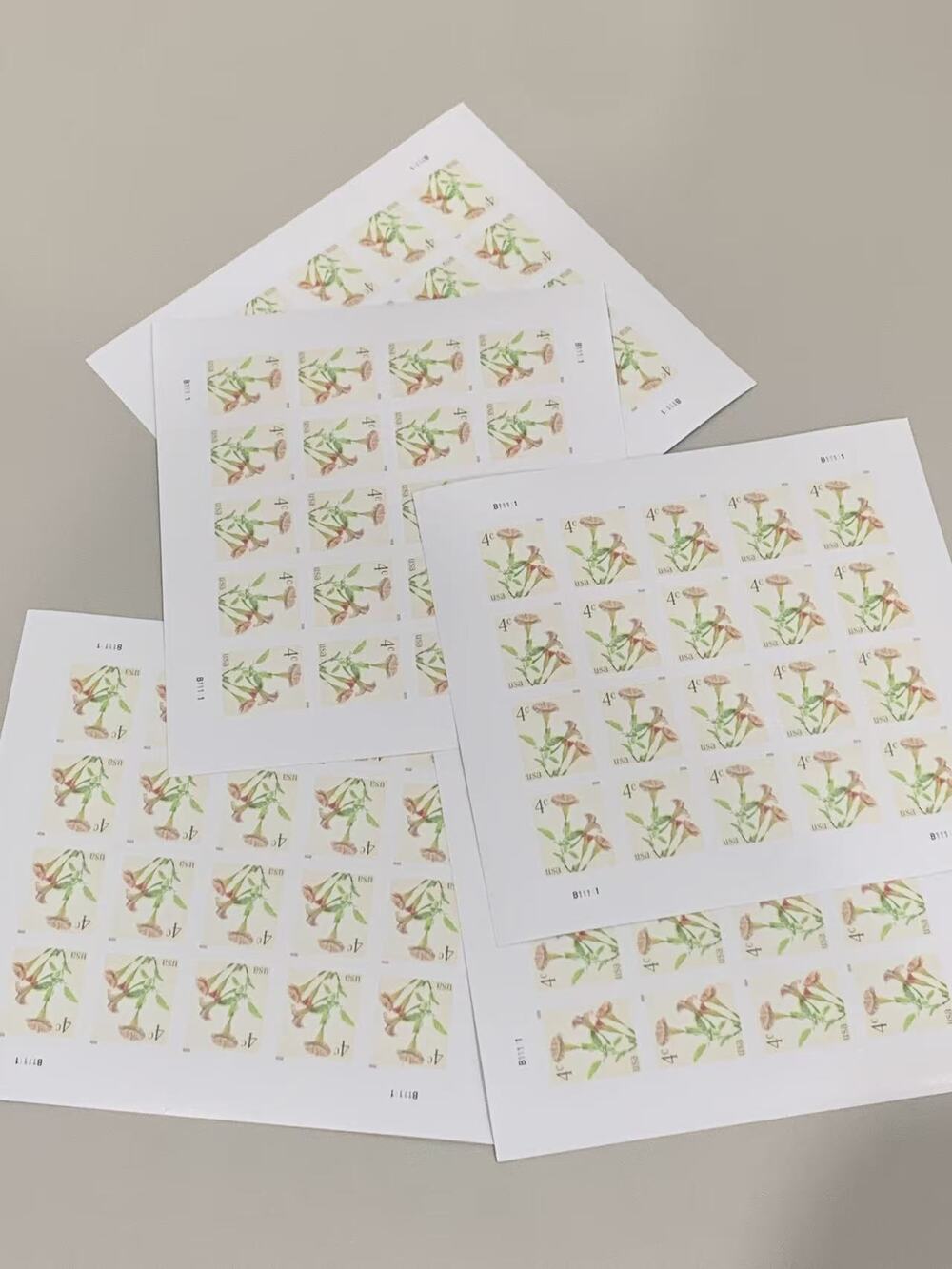 100pcs Vintage FloralUS Stamp Sheets Botanical Collectible Postage Stamps